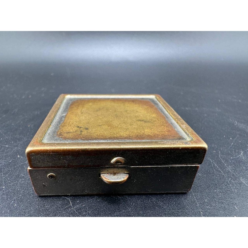 Vintage Metal Pill Box Mirror Two Compartment Trinket Case - 034 (10)